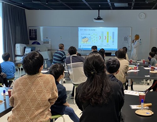 実験教室の様子➁.JPG